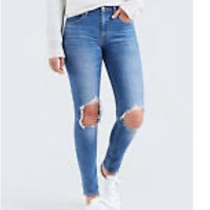 Levi’s 721 High Rise Ripped Skinny Women's Jeans